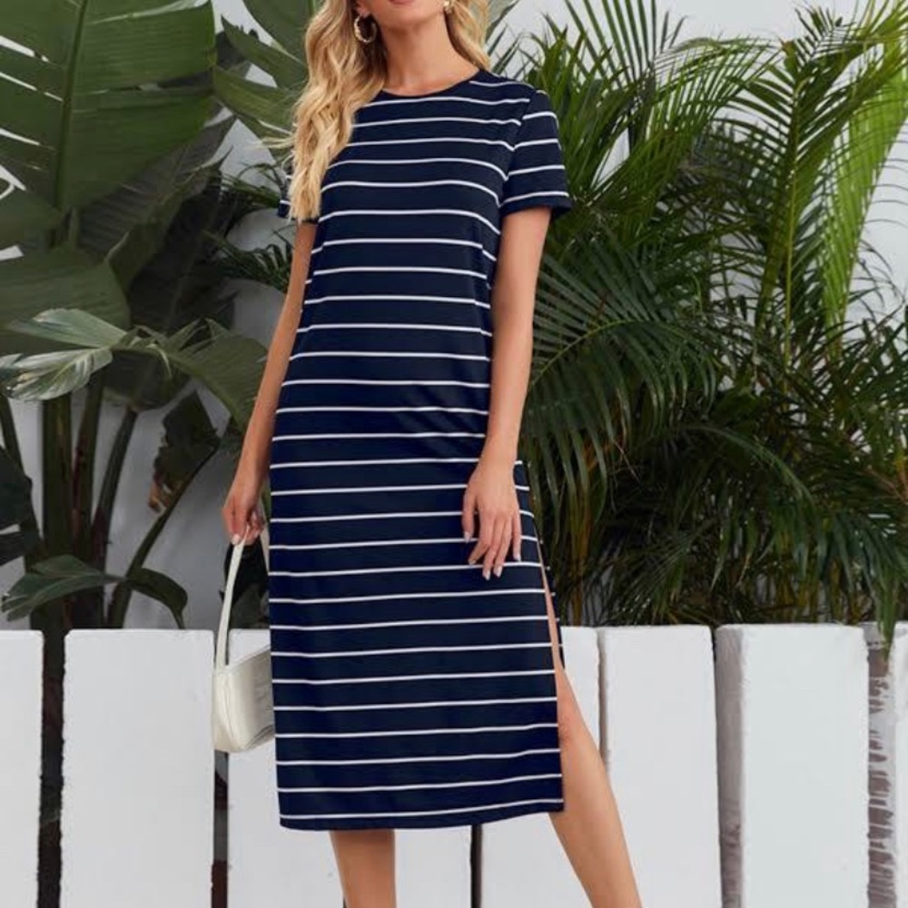 Z SUPPLY Grey and white tshirt maxi dress